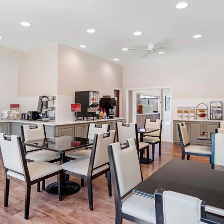 Best Western Plus Two Rivers Hotel & Suites Demopolis Buitenkant foto