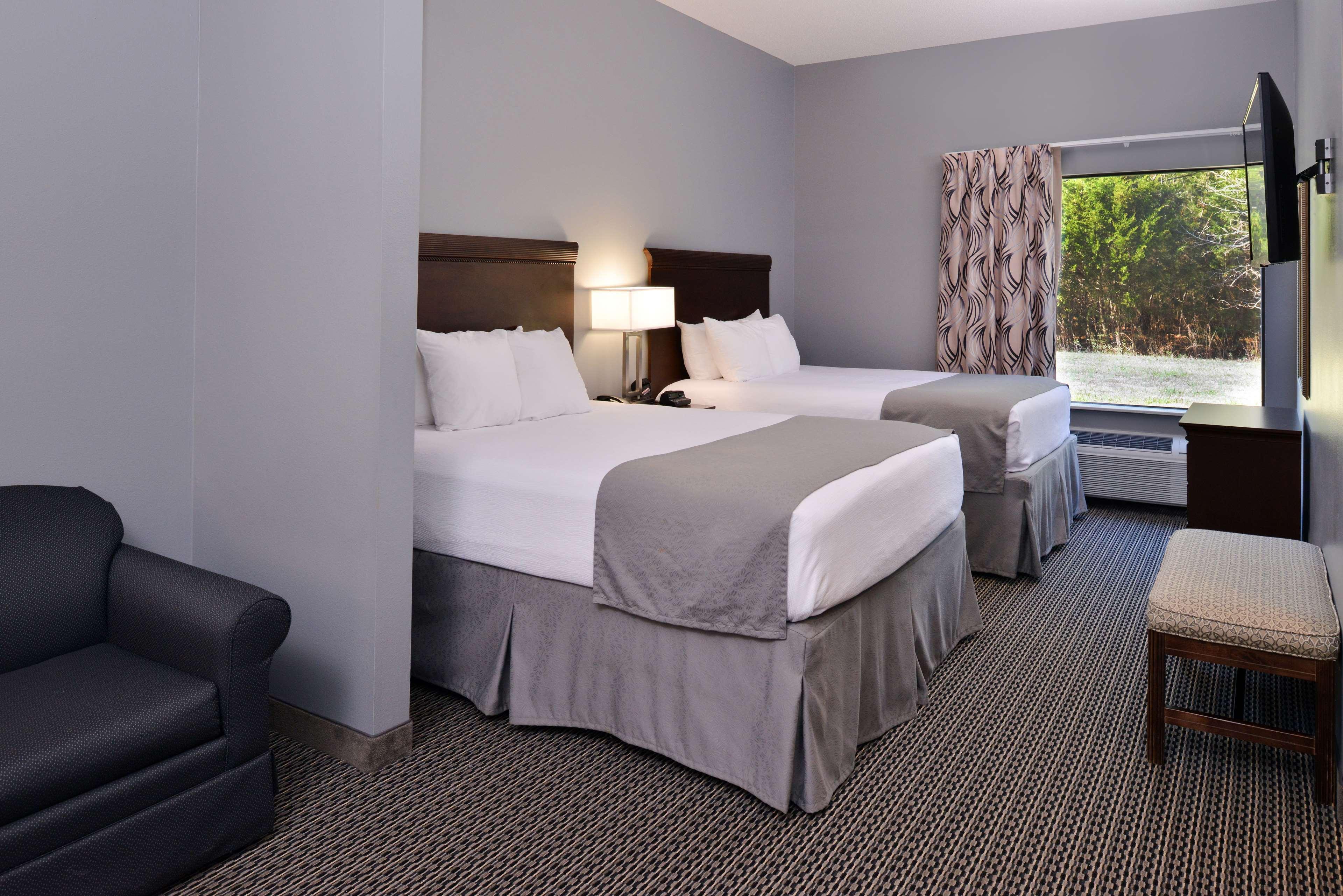 Best Western Plus Two Rivers Hotel & Suites Demopolis Buitenkant foto
