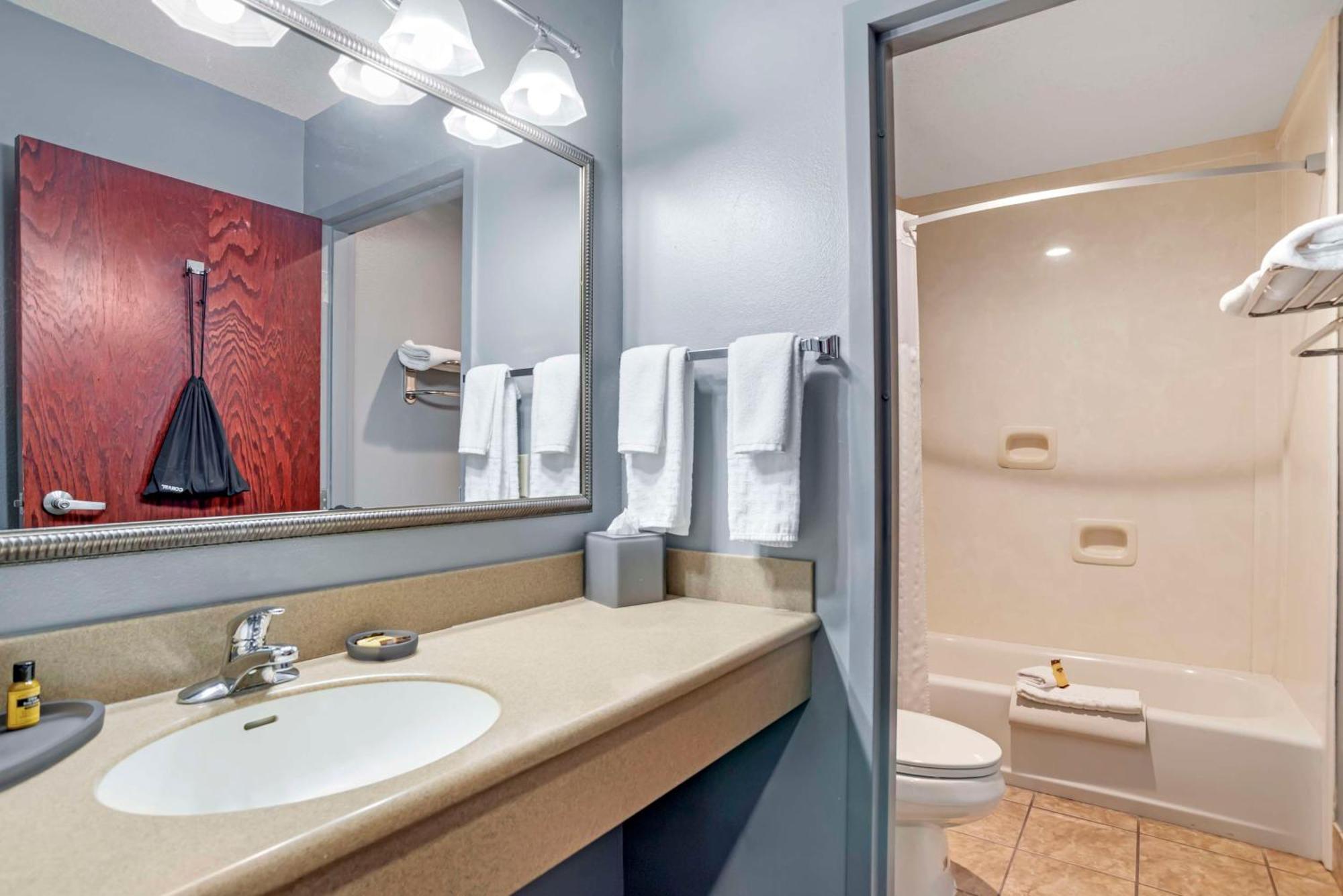 Best Western Plus Two Rivers Hotel & Suites Demopolis Buitenkant foto