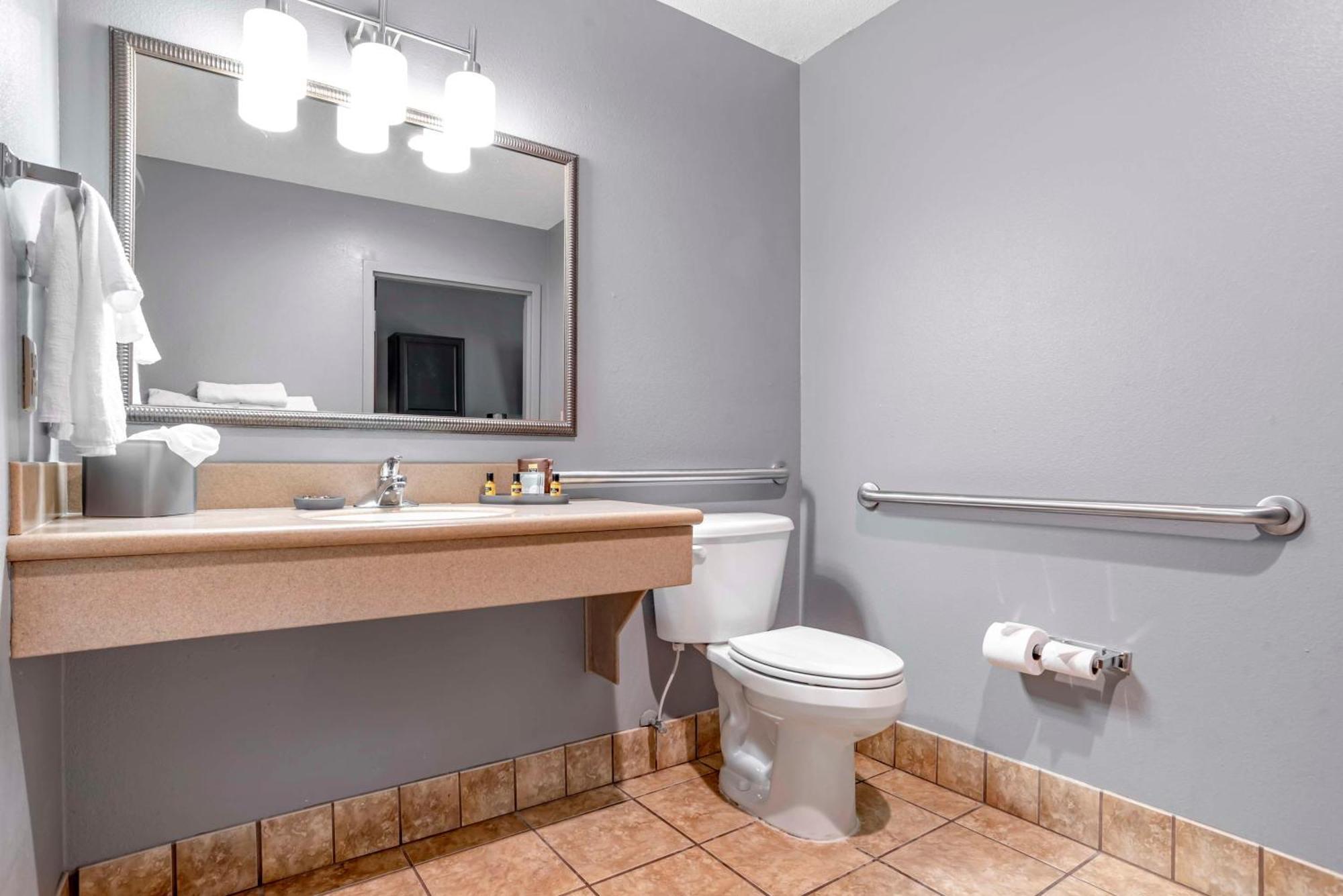 Best Western Plus Two Rivers Hotel & Suites Demopolis Buitenkant foto