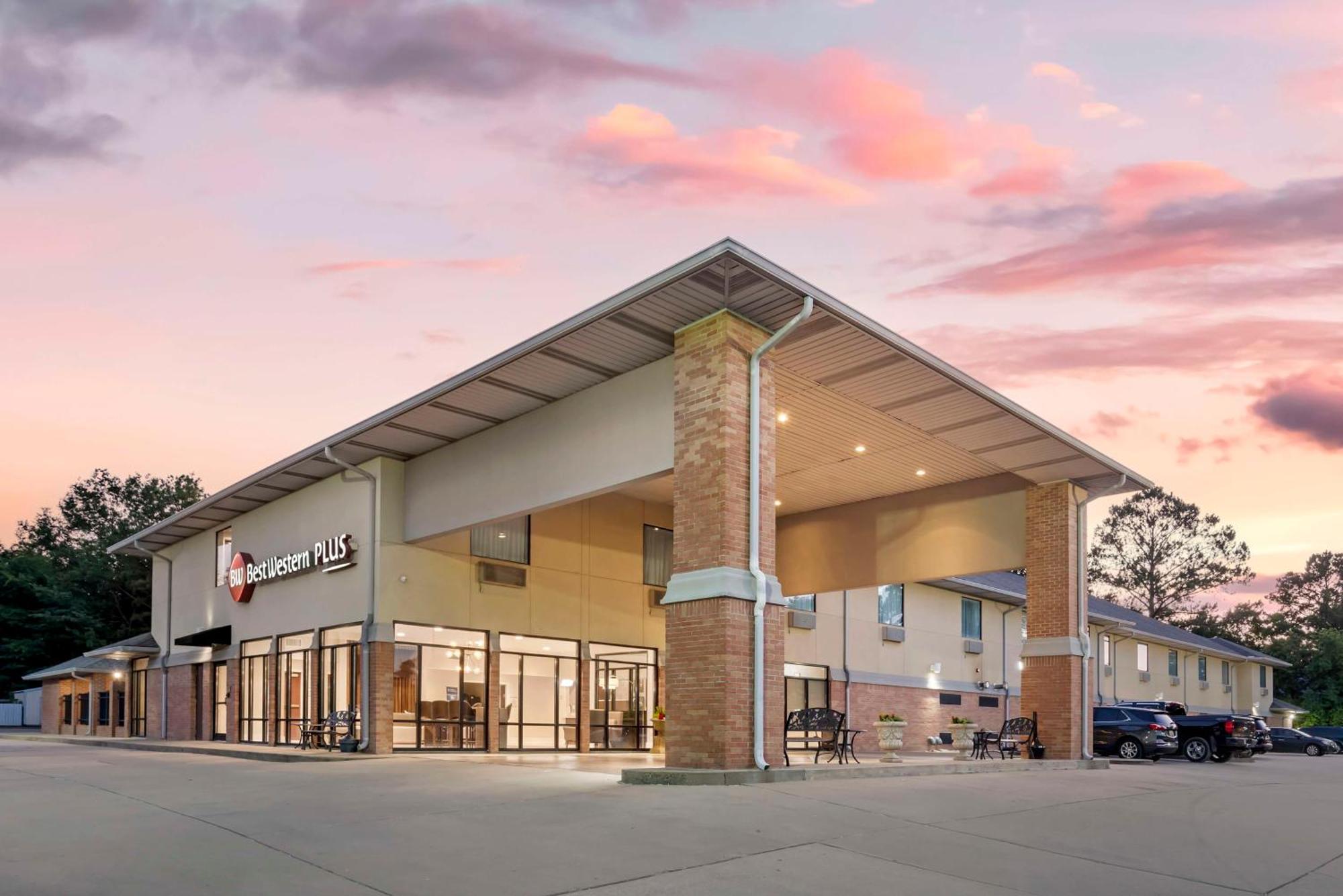 Best Western Plus Two Rivers Hotel & Suites Demopolis Buitenkant foto