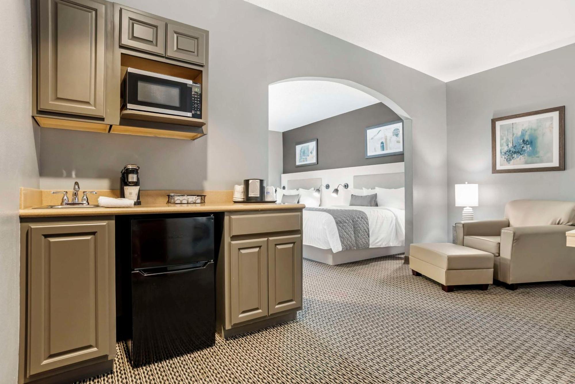 Best Western Plus Two Rivers Hotel & Suites Demopolis Buitenkant foto